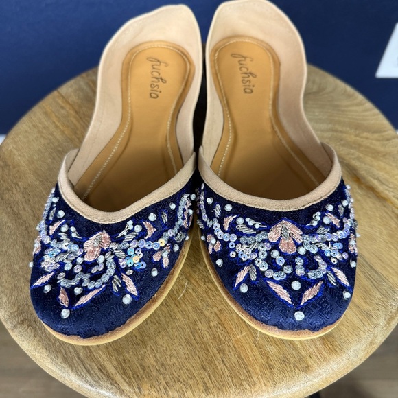 Fuchsia NIB "Portia" Blue and Tan Flats with Embroidery and Suede, Size 10 WIDE - Picture 3 of 8